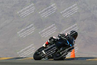 media/Apr-10-2022-SoCal Trackdays (Sun) [[f104b12566]]/Turn 9 (130pm)/